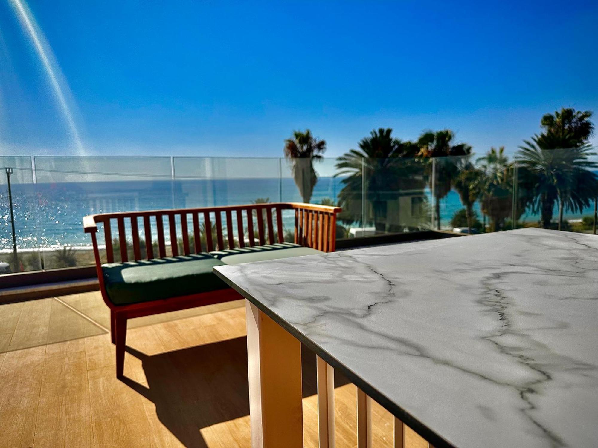Santa Barbara Seafront Villas W Jacuzzi Pool Paphos Eksteriør billede